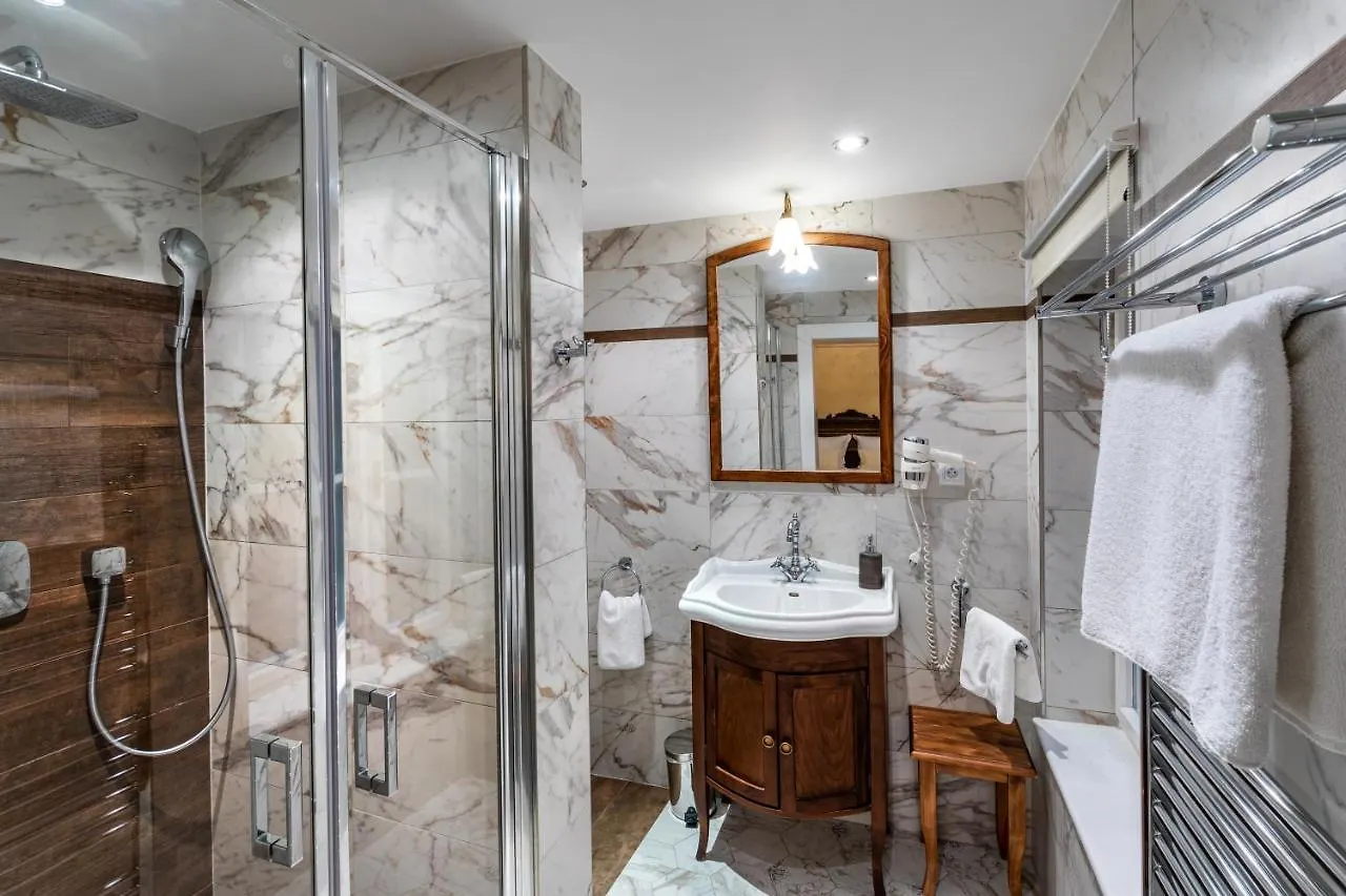 Residence U Cerneho Orla Prague Hotel
