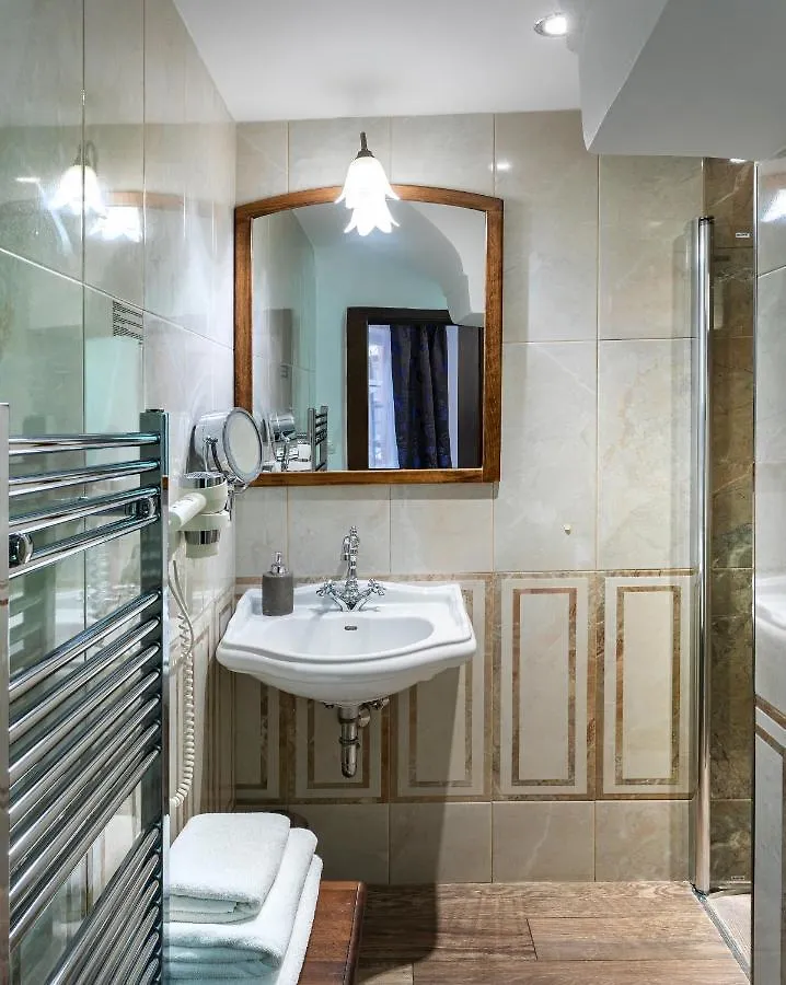 Hotel Residence U Cerneho Orla Prague
