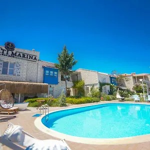 Marina Palace 2* Alaçatı