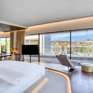 Hotel The President