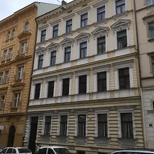 Hostel Emma, Praag