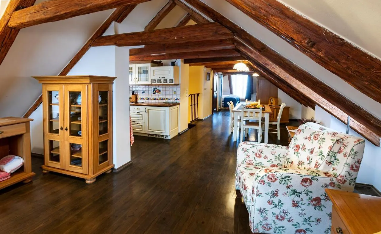 Hotel Residence U Cerneho Orla Praag