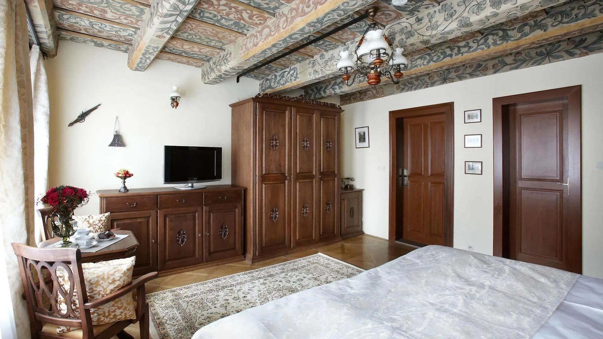 Residence U Cerneho Orla Prague Hotel